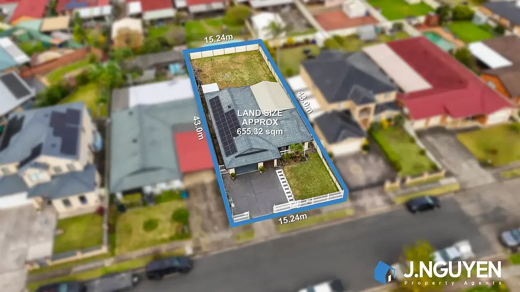 24 Buranda Crescent, St Johns Park, NSW 2176