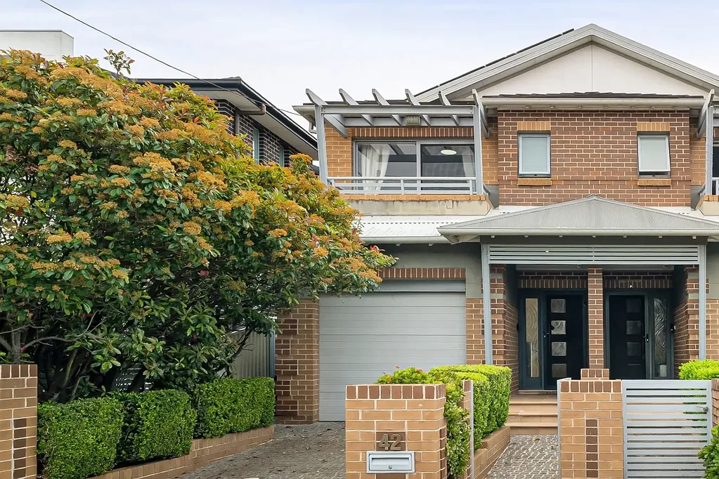 42 Broughton Street, Mortdale, NSW 2223