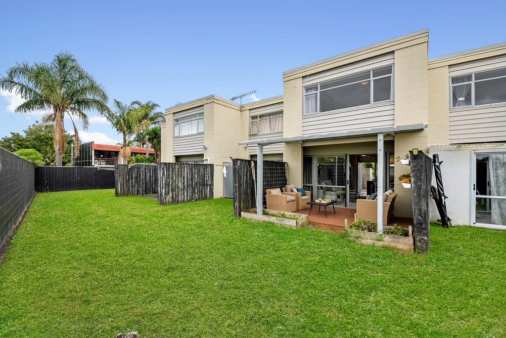 Epsom 2房 入门级DGZ学区房｜抢占Epsom核心资源！ Double Grammer Zone Entry-Level Opportunity
