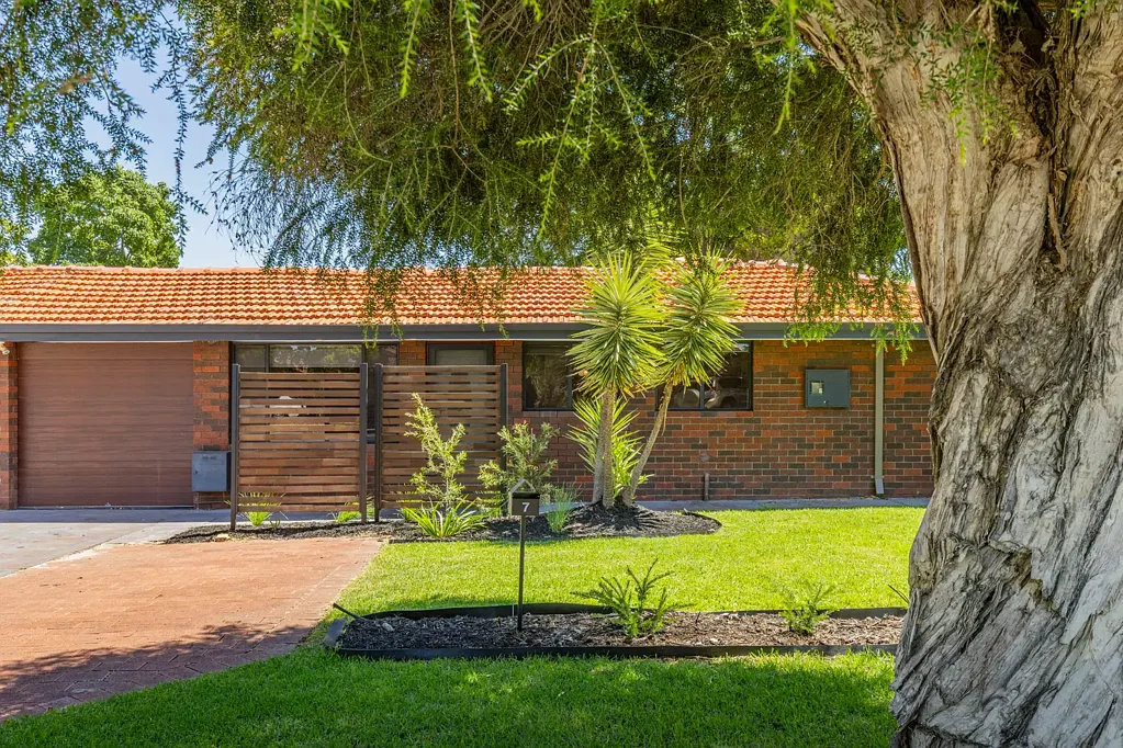 7 Solar Way, Carlisle, WA 6101