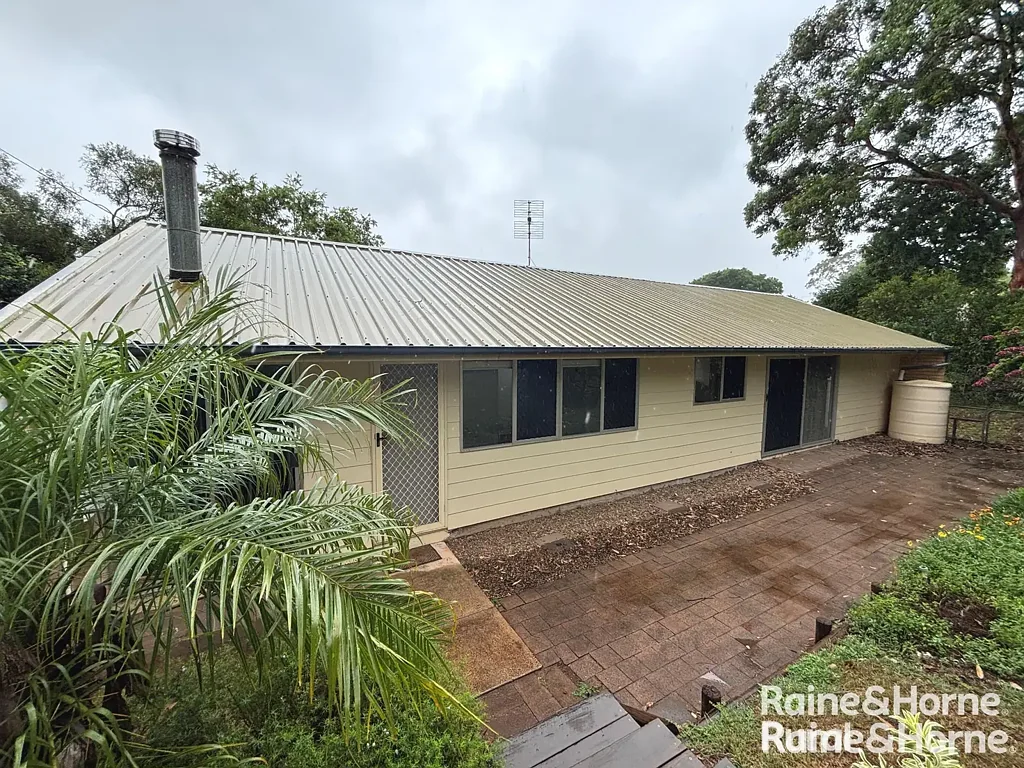 Three bedroom home with AC