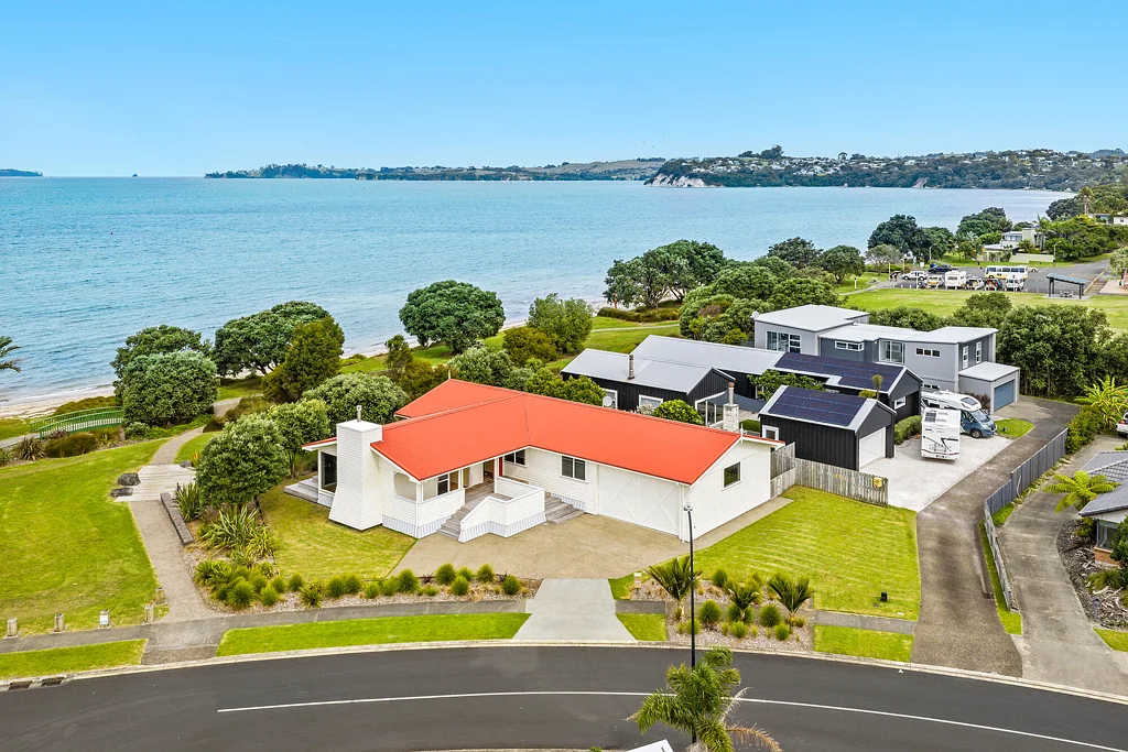 Snells Beach 4 Slaapkamer BEACHFRONT PARADISE