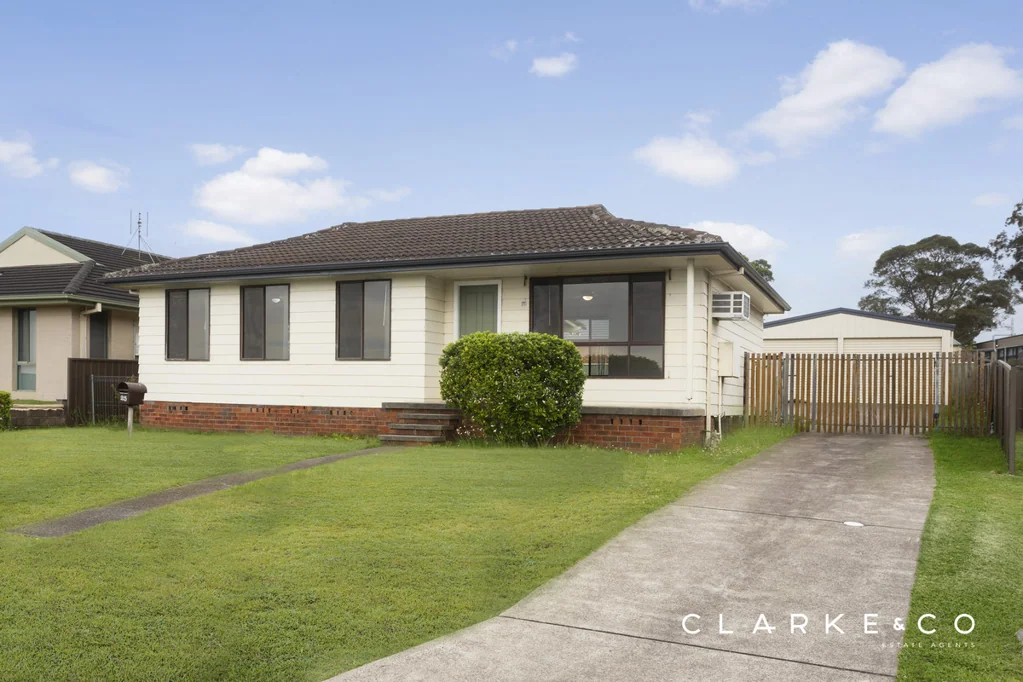 25 Michael Hill Avenue, Woodberry, NSW 2322