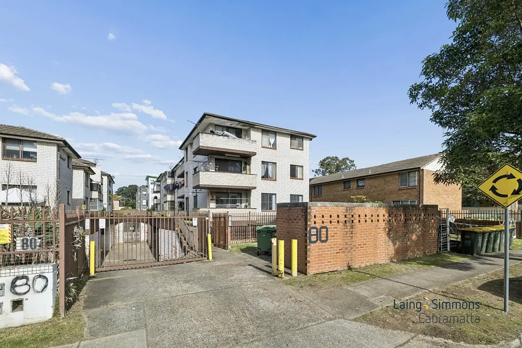 Cabramatta 2房 位于 Cabramatta 便利地段的底层单元房 GROUND FLOOR UNIT IN A CONVENIENT CABRAMATTA LOCATION