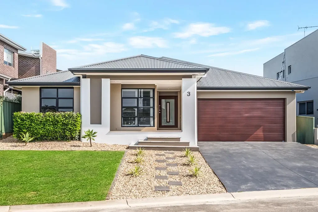 3 Maxwell Place, Abbotsbury, NSW 2176
