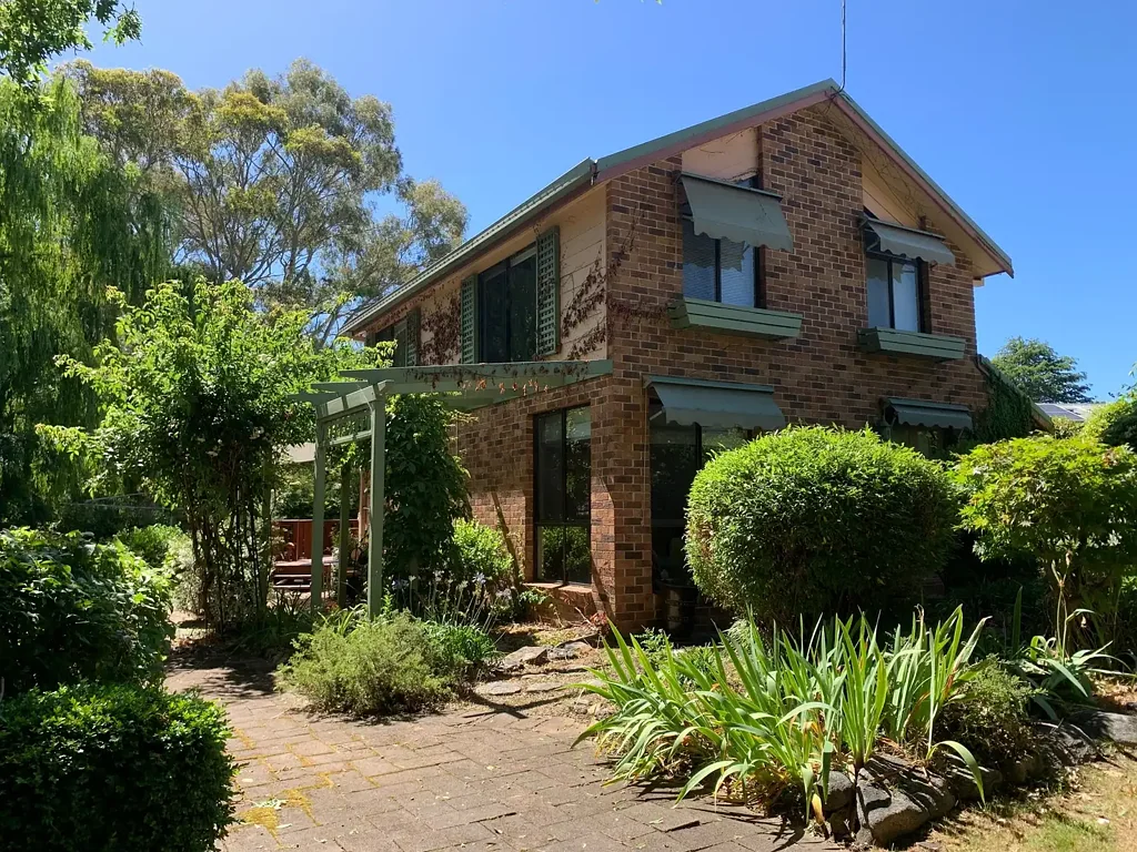1/9 Florence Crescent, Armidale, NSW 2350