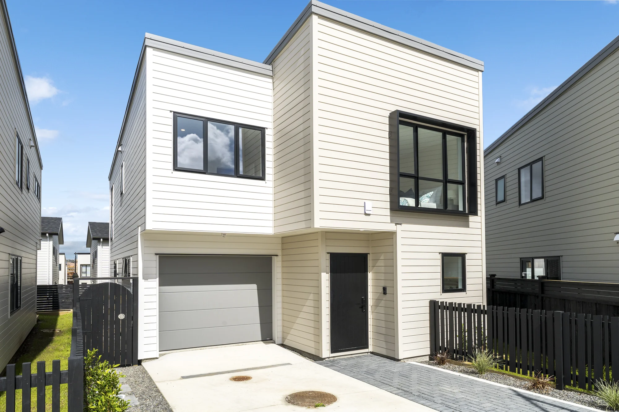 Westgate 4Habitaciones Your New, High-Spec Westgate Home Awaits.