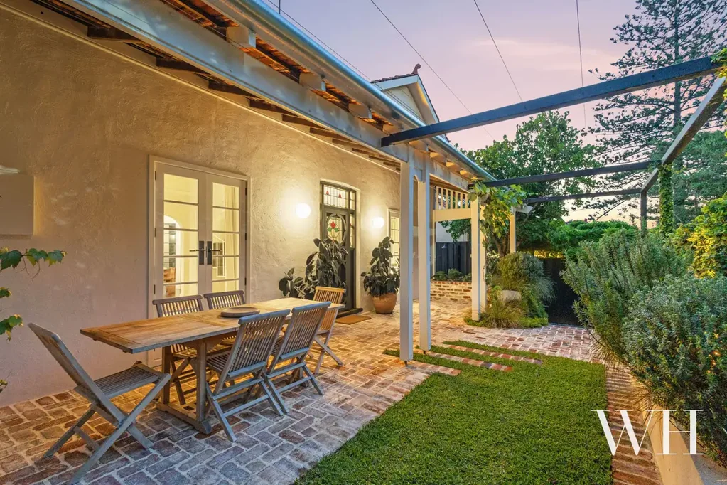 Cottesloe 3房  A Secret Sanctuary: Rare and Remarkable