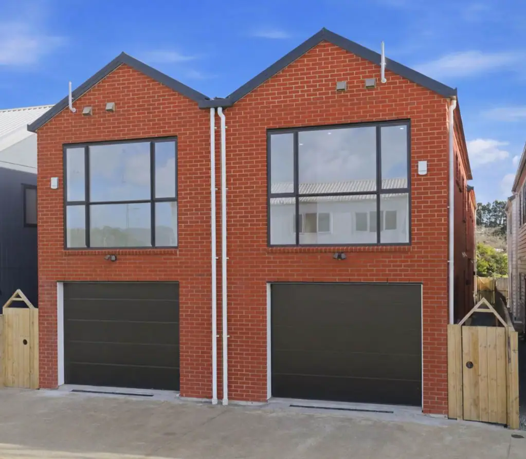 Karaka 4 Bedroom Brick Beauty with Tandem Garage