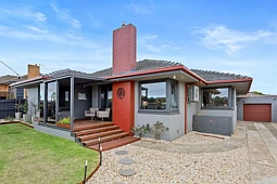 338 Raglan Parade, Warrnambool