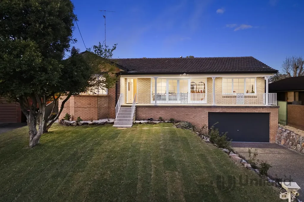 118 Baulkham Hills Road, Baulkham Hills, NSW 2153