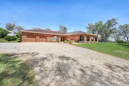 14409 NEW ENGLAND HWY, Timbumburi