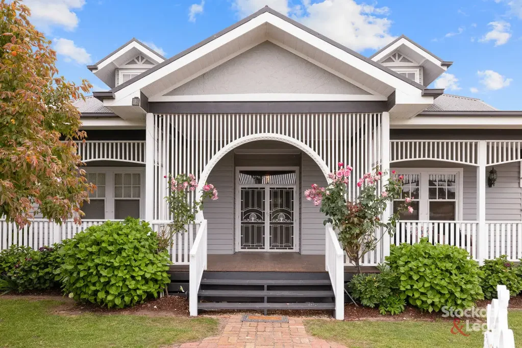 Corinella 4ਬੈੱਡਰੂਮ Breathtaking federation charm meets luxury living – one of a kind.
