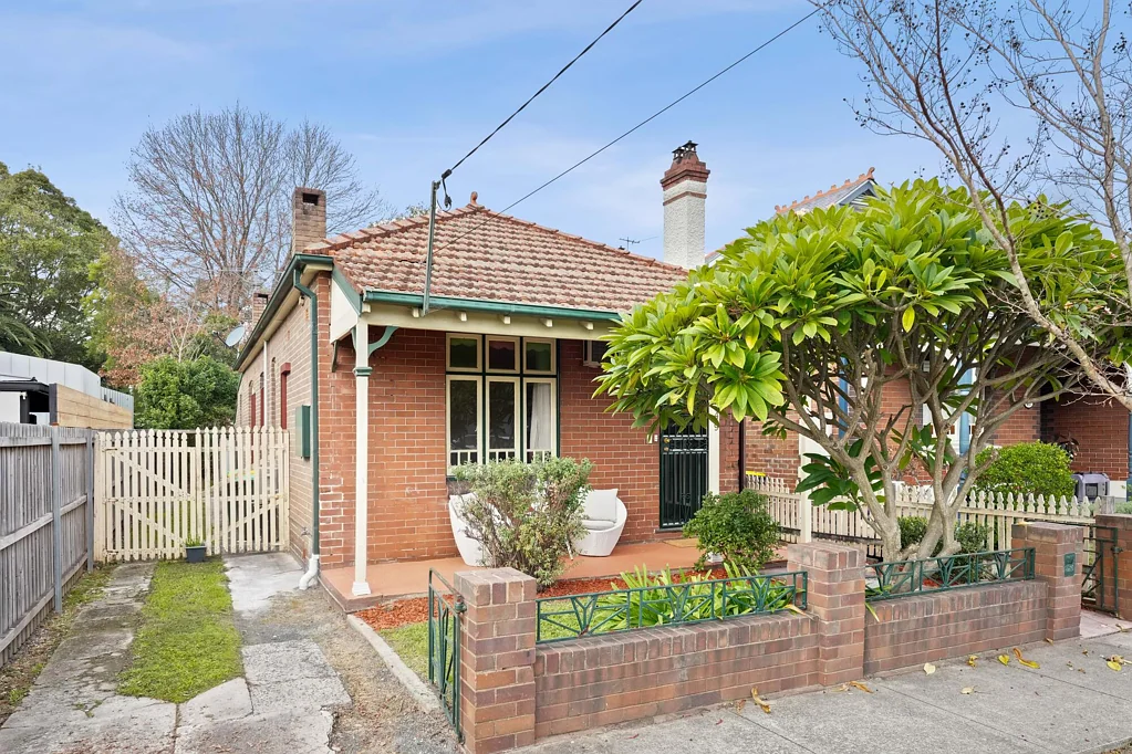 Croydon 2chambre Charming Period Home in a Prime Location