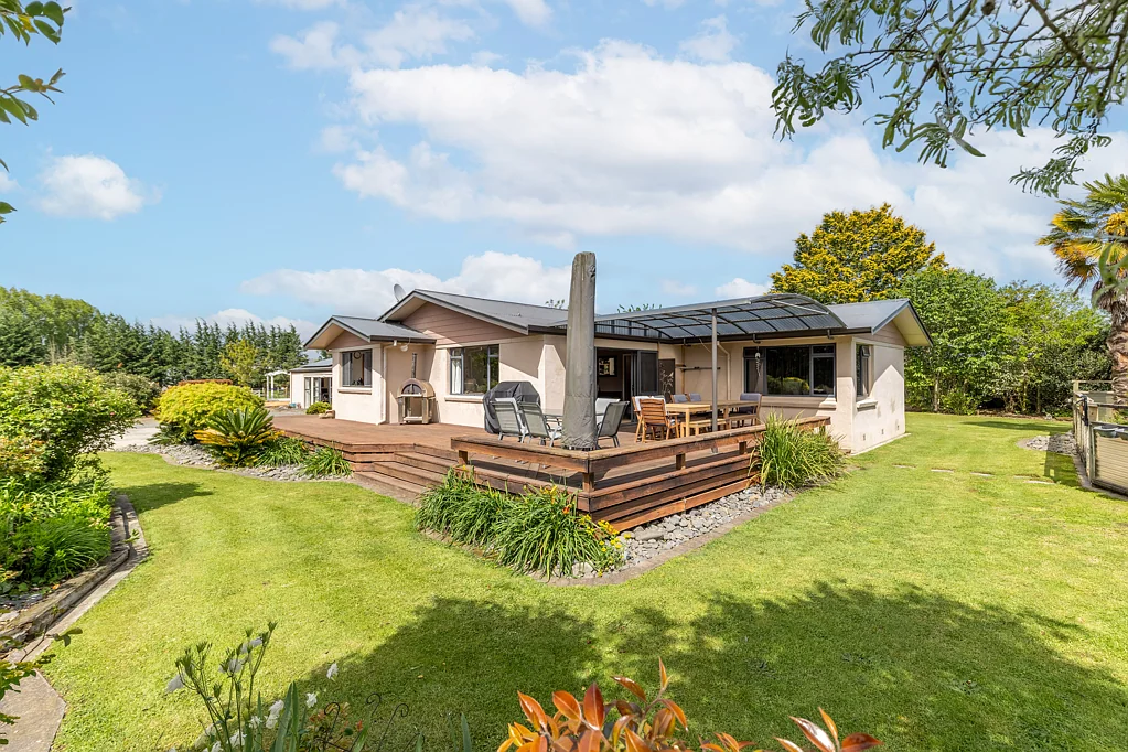 Matamata Country elegance meets family living