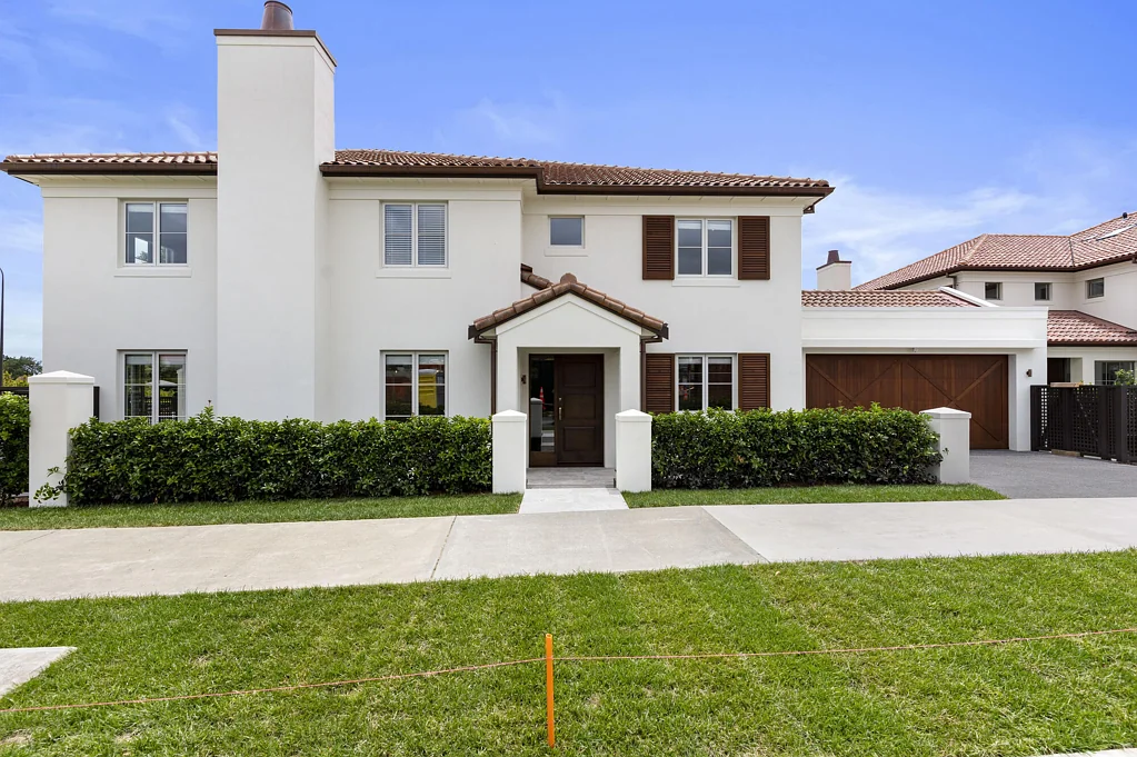Luxury 5 Star with Location