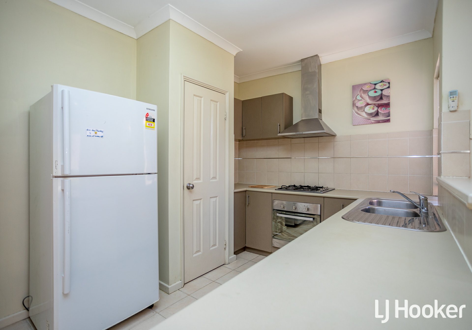 UNIT 4 74 DOROTHY ST, GOSNELLS WA 6110, 0 chambres, 0 salles de bain, House