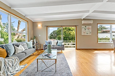 Three bedrooms house in Glen Eden