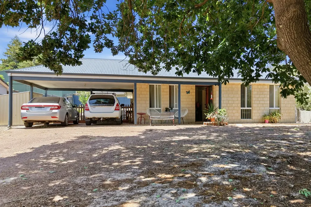28 Gifford Road, Bridgetown, WA 6255