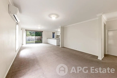 63 Spriggs Drive, Croydon, VIC 3136, 3 Schlafzimmer, 2 Badezimmer, Townhouse