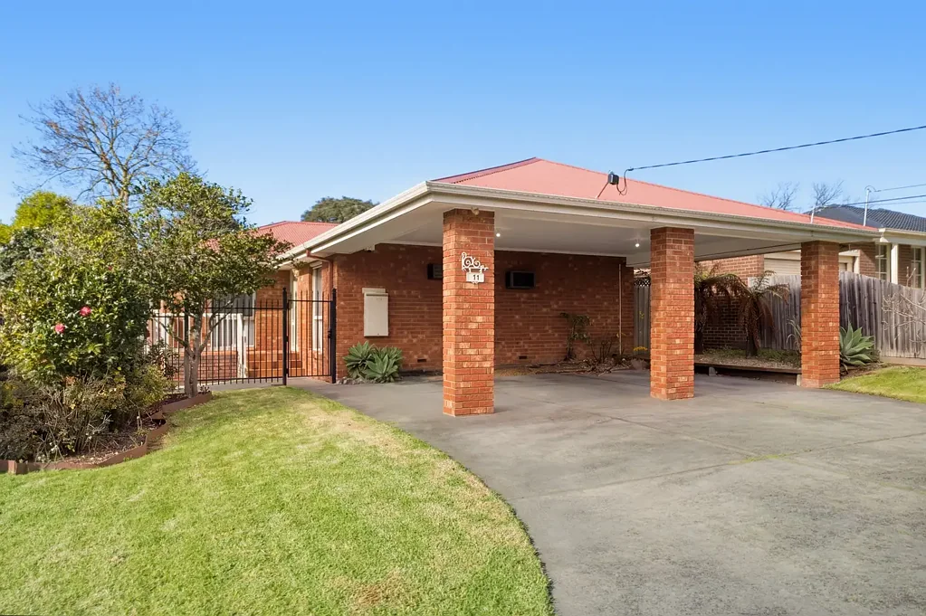 A Welcoming Retreat with Space, Comfort & Convenience