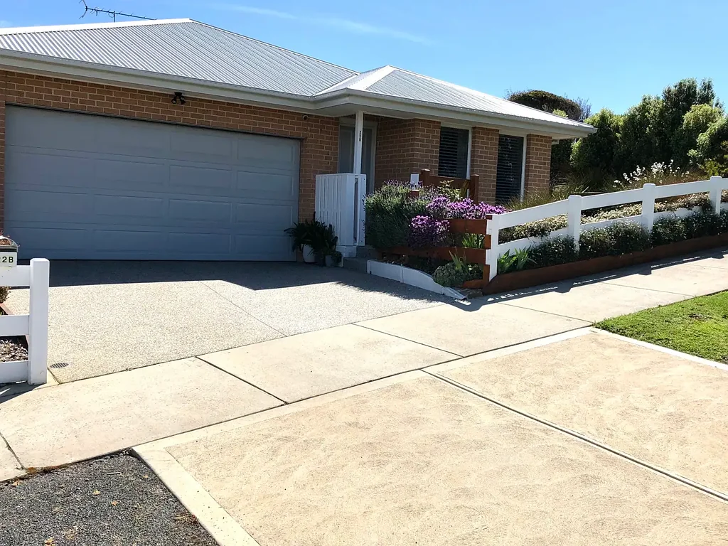 22B Myrtle Grove Road, Ballan, VIC 3342