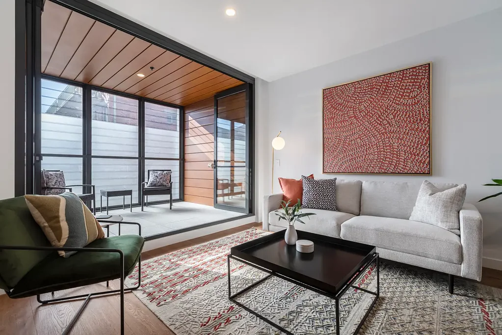 Furnished - 2 Bedroom Apartment