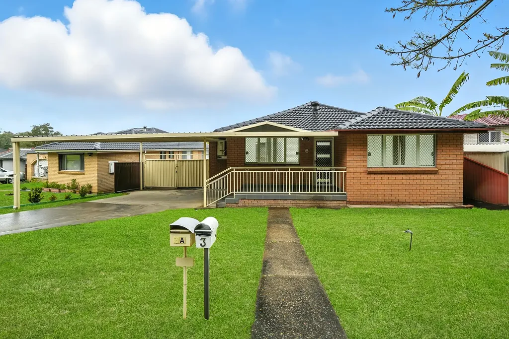 Outstanding beautiful home located in a quiet area
