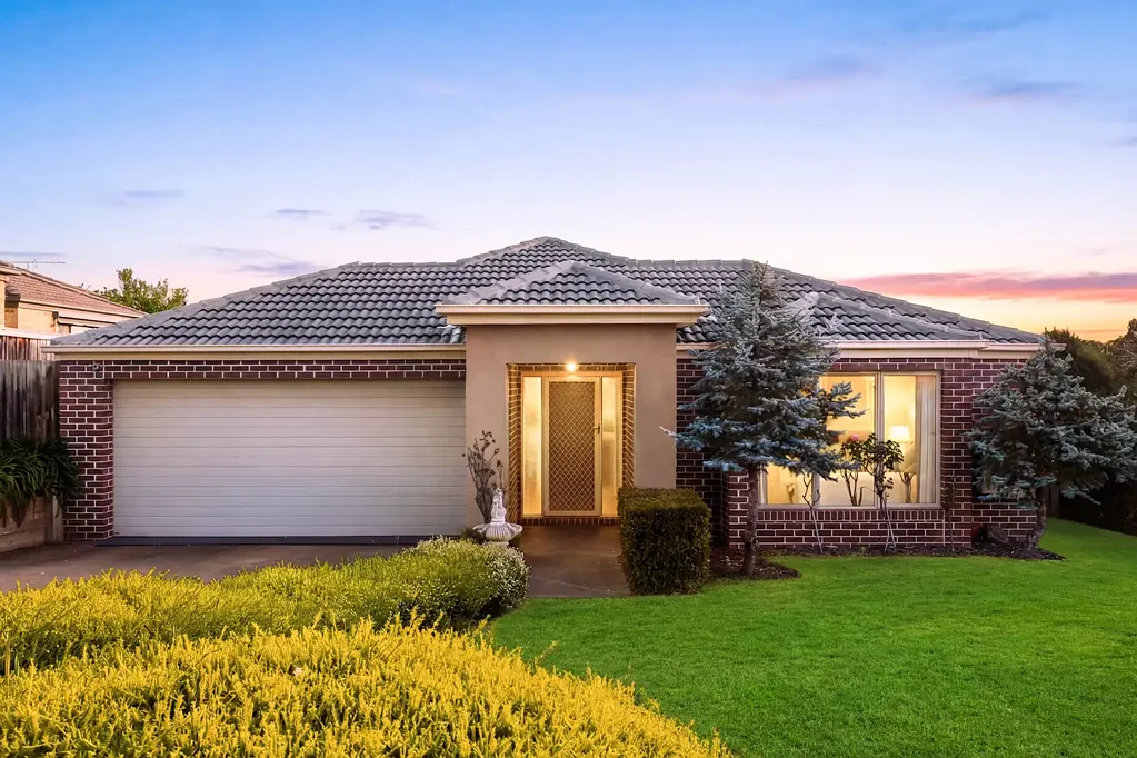 Berwick 4ਬੈੱਡਰੂਮ Spacious Single-Level Family Living in the Heart of Berwick
