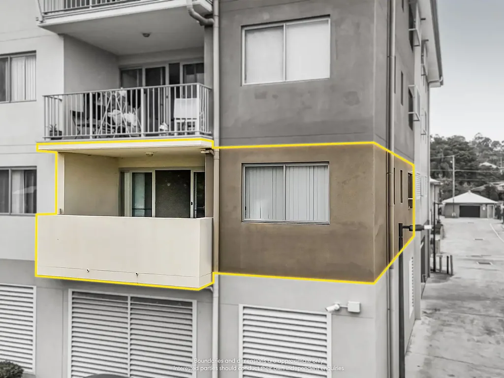 Kingston 2 Bedroom Modern Two-Bedroom Apartment – First Floor Living with Two Car Spaces