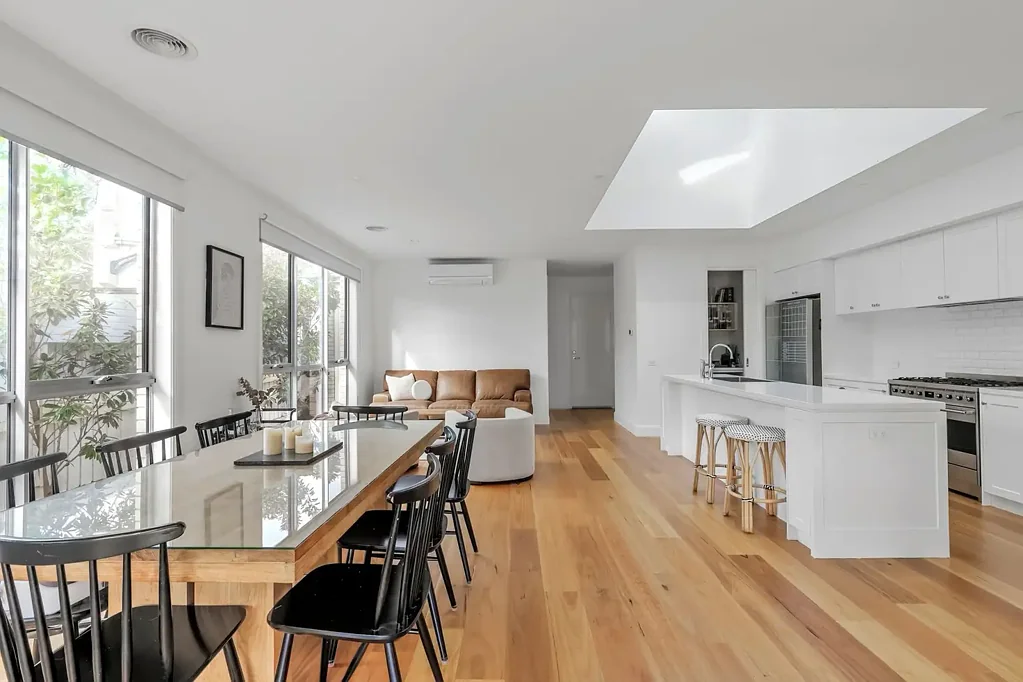 12 McCubbin Drive, Mount Duneed, VIC 3217