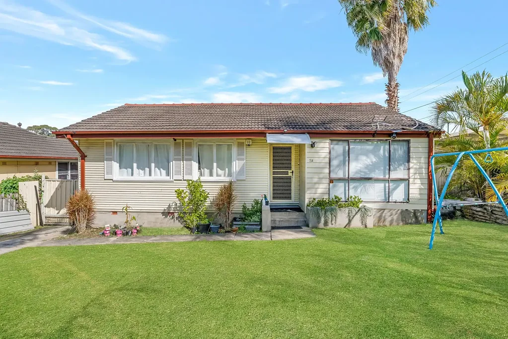 32 Warrigo Street, Sadleir, NSW 2168