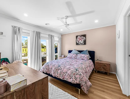 43 Calais Circuit, Cranbourne West, South East Melbourne, 3 Bedrooms, 2 Bathrooms, House