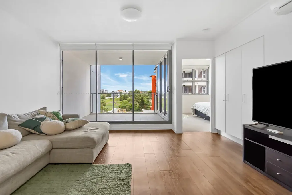 2408/42 Laver Dr, Robina, QLD 4226