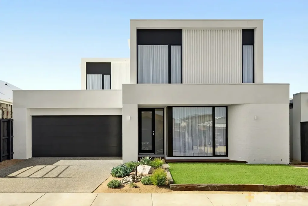Ocean Grove 4 Slaapkamer A Light-Filled Coastal Haven Designed for Living & Entertaining