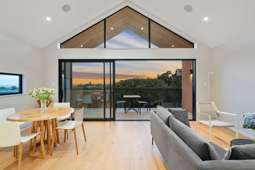 15C Kiri Place, Mairangi Bay