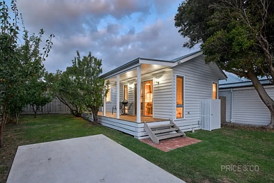 Wonthaggi 1Kwarto Plum Tree Cottage – A Private One-Bedroom Retreat with Timeless Charm