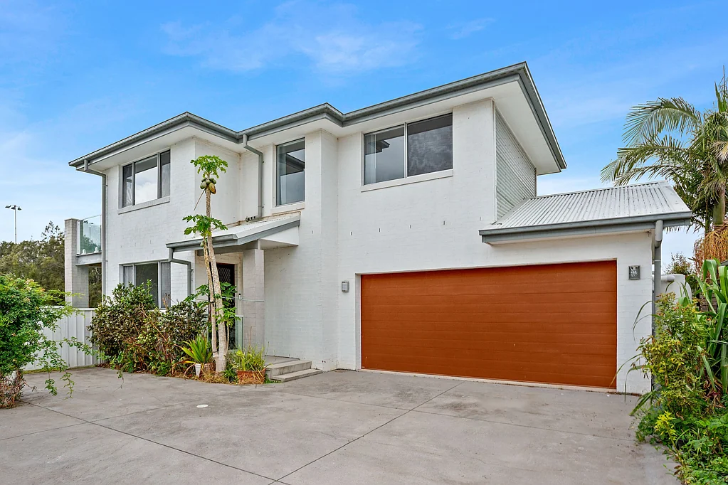 12B Joan Avenue, Warilla, NSW 2528