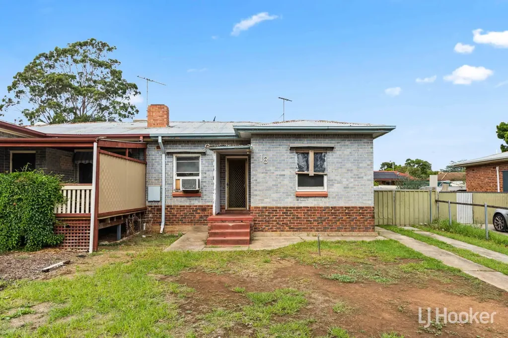 18 Dolphin Street, Elizabeth East, SA 5112