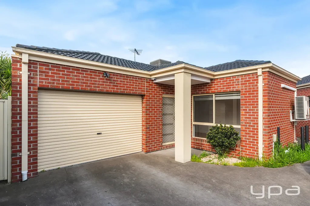 Spacious Unit!
