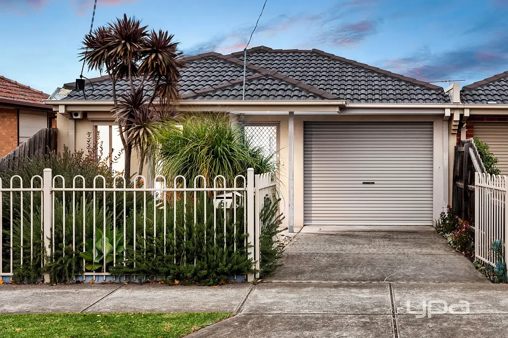 5 McIvor Road, St Albans, VIC 3021
