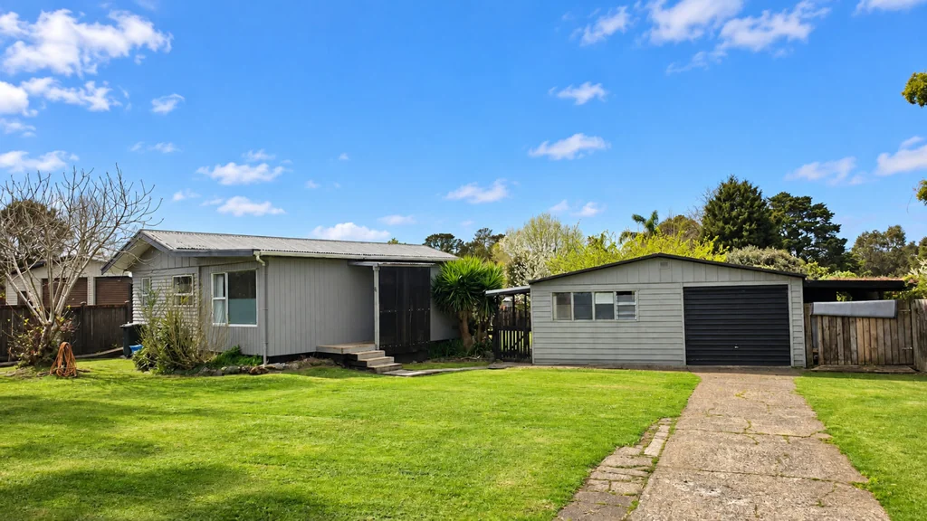 Home, Deck & Plenty of Space