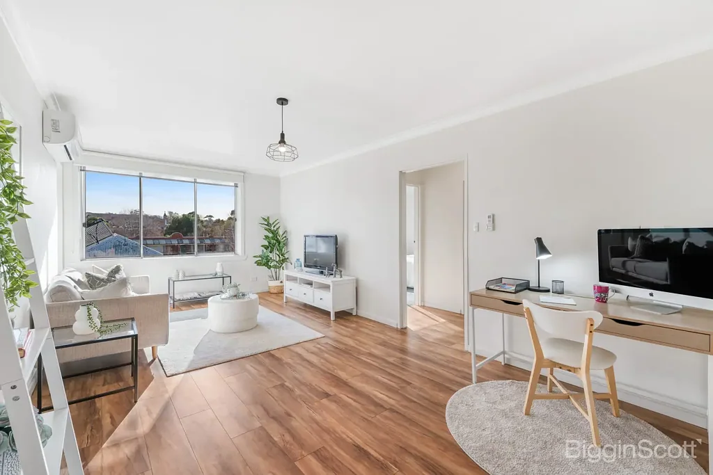 9/63 Eastwood Street, Kensington, VIC 3031