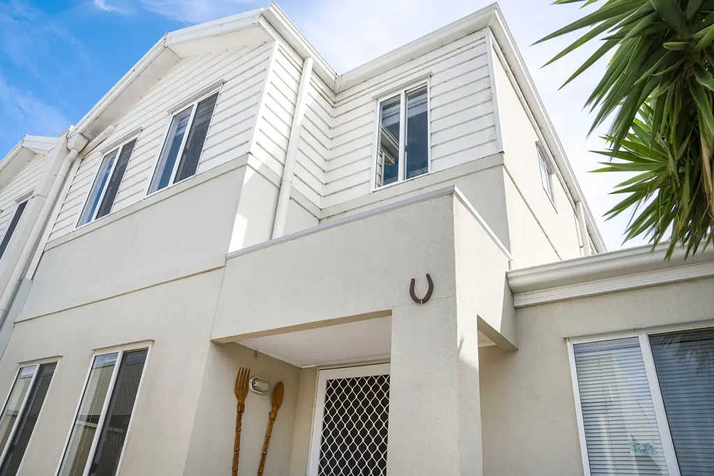 South Bunbury 3कमरा A Charming Coastal Haven in South Bunbury!