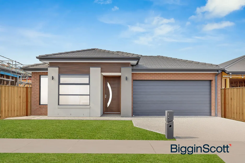 Tarneit 4غرفة نوم Brand New Luxury Home for Sale in Alamora estate Tarneit!