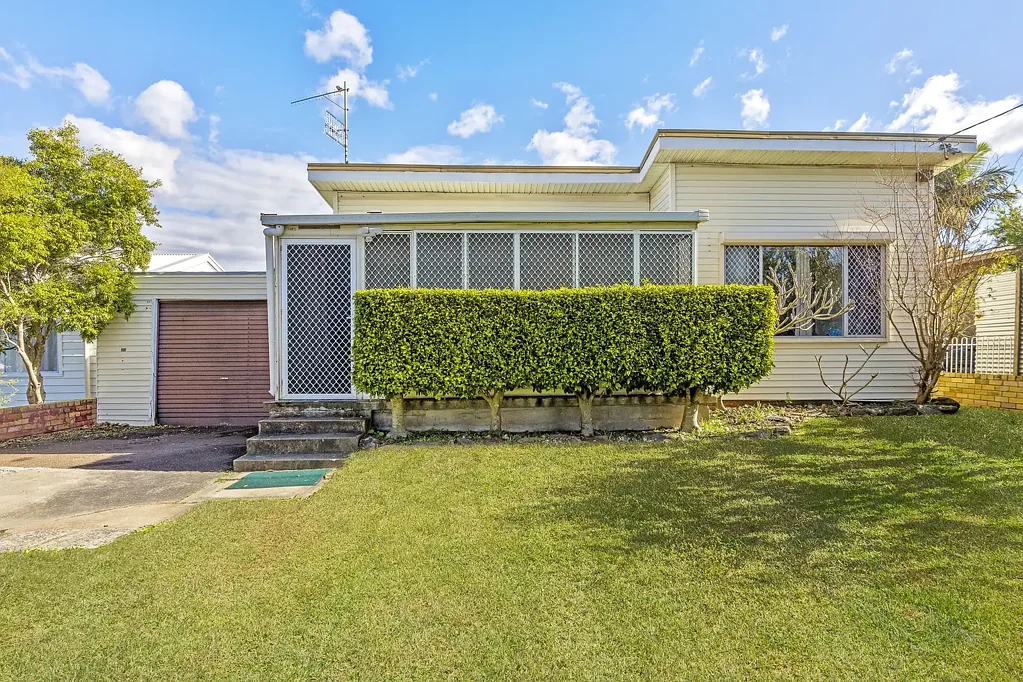 90 Brennon Road, Gorokan, NSW 2263