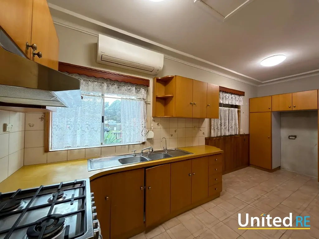 Spacious Family Home in a Prime Location