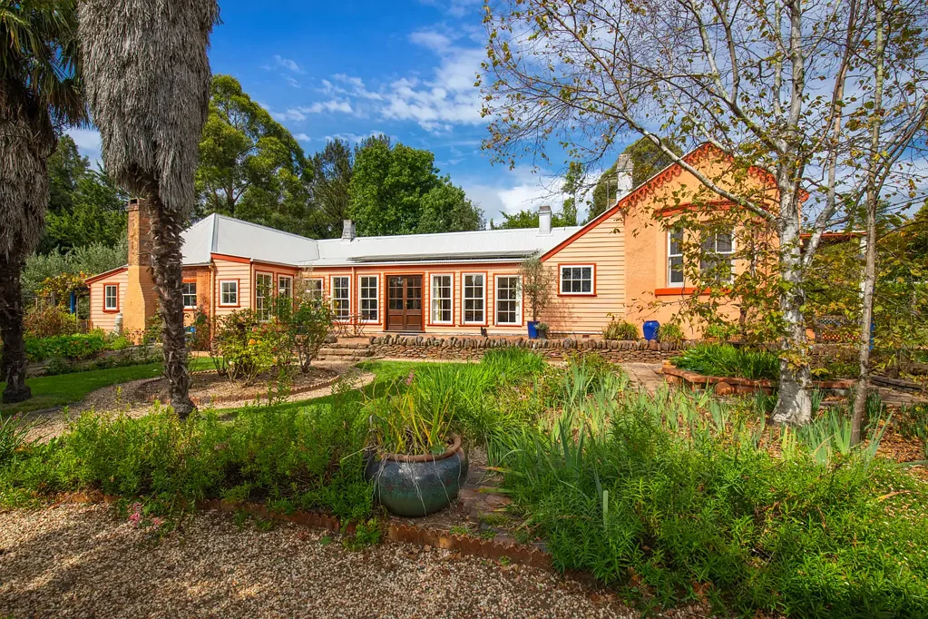 149 Faulkner Street, Armidale, NSW 2350