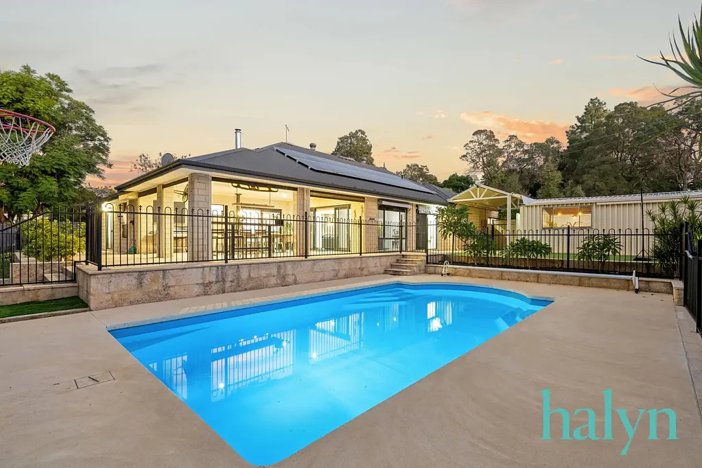 234 Kalamunda Road, Maida Vale, WA 6057