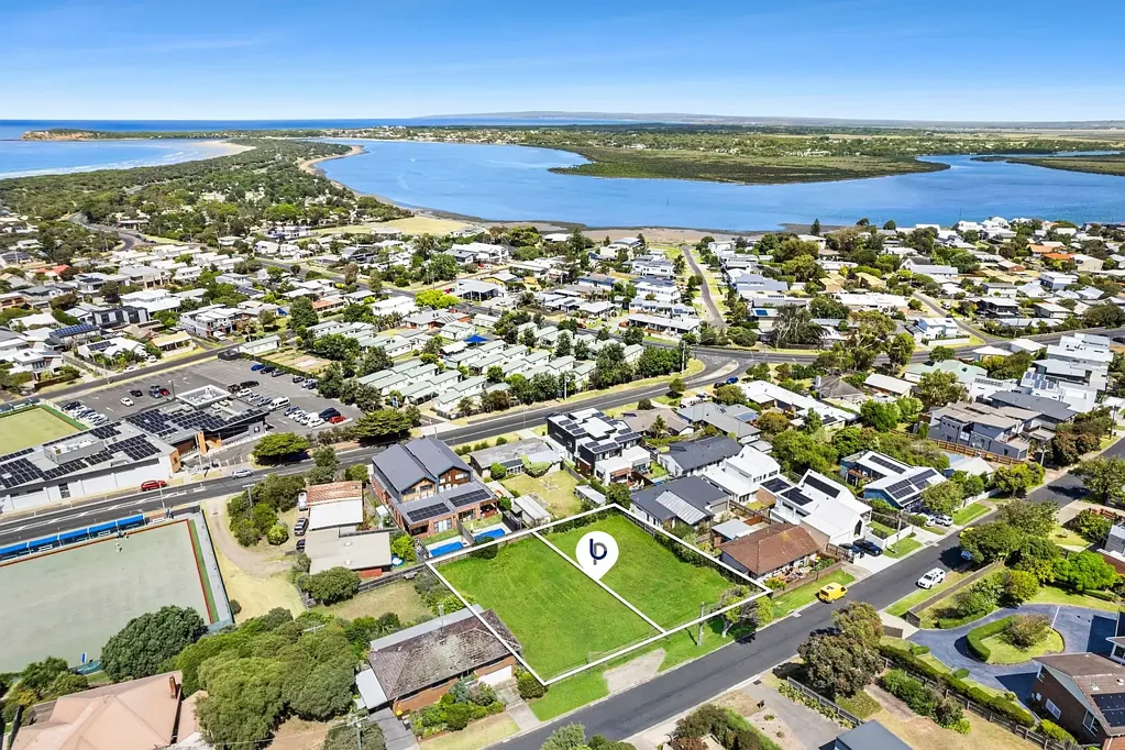 Ocean Grove  Rare Vacant Double Allotment – Buy One or Both